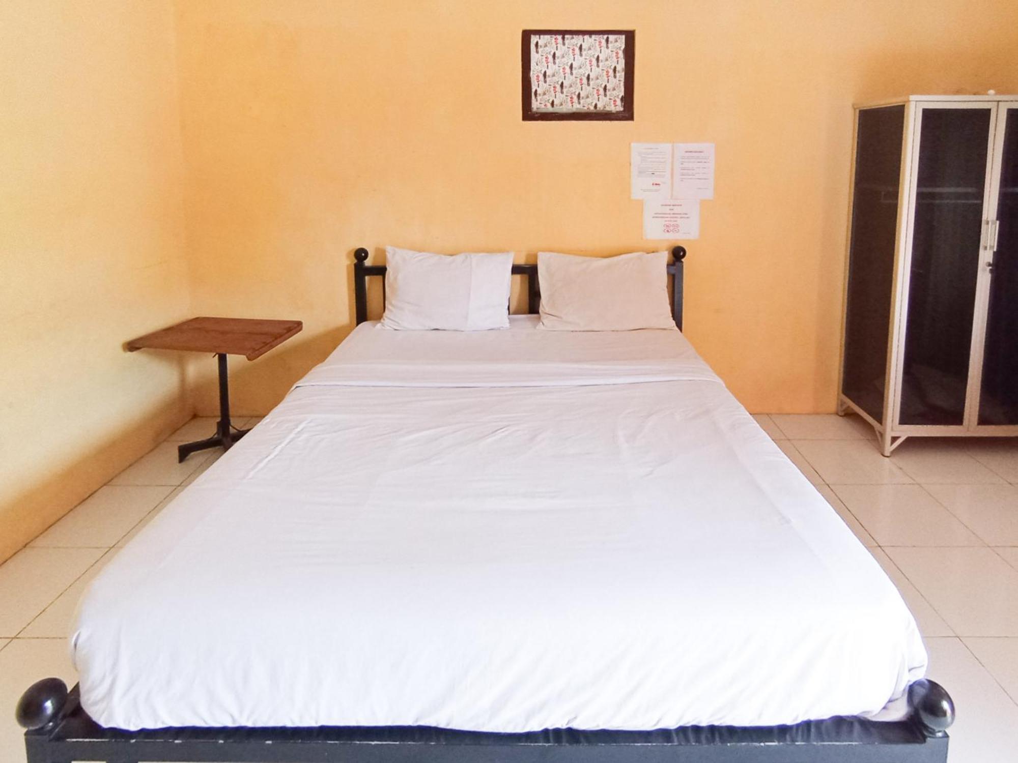 Reddoorz At El Shaday Homestay Banyuwangi Banyuwangi  Exterior foto